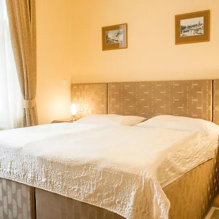 Villa A. Malka 3* Podebrady