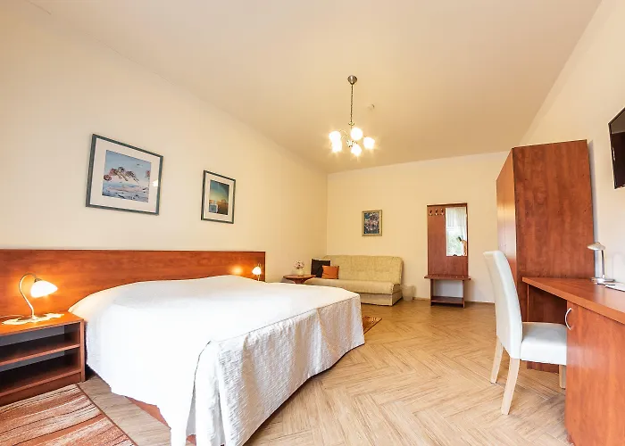 A. Malka Πανσιόν Poděbrady