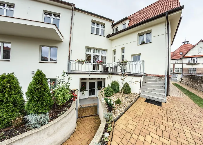 Πανσιόν A. Malka Poděbrady