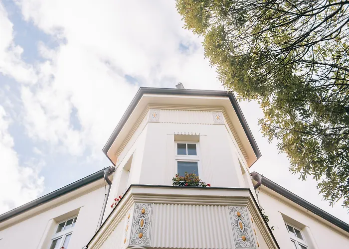 Πανσιόν A. Malka Poděbrady